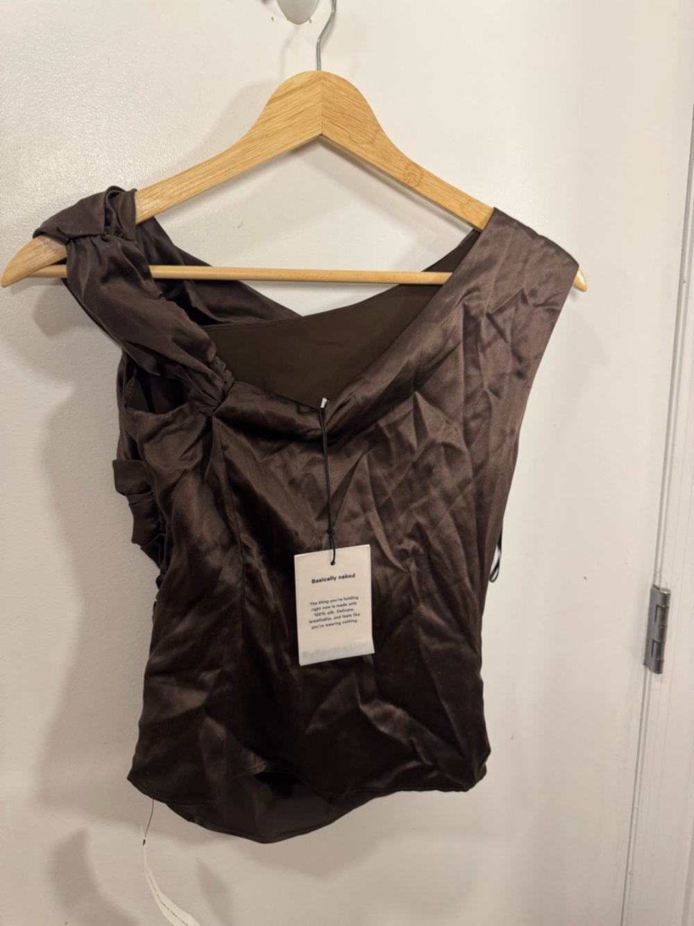 Nwt reformation Hera silk top in black bean / size 0 - Picture 7 of 8